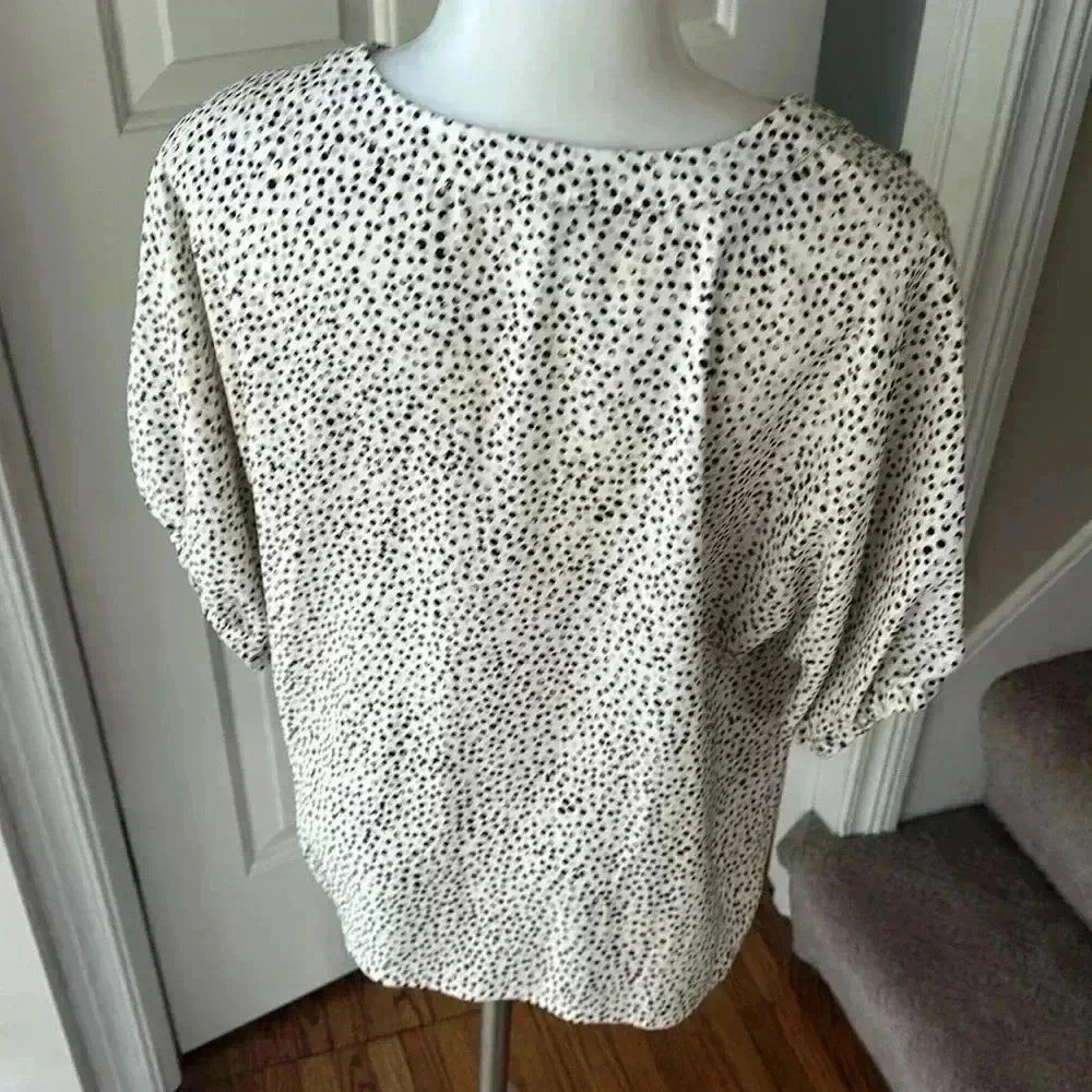 NWT size M NY&Co pink and black polka dot blouse top - Picture 6 of 6